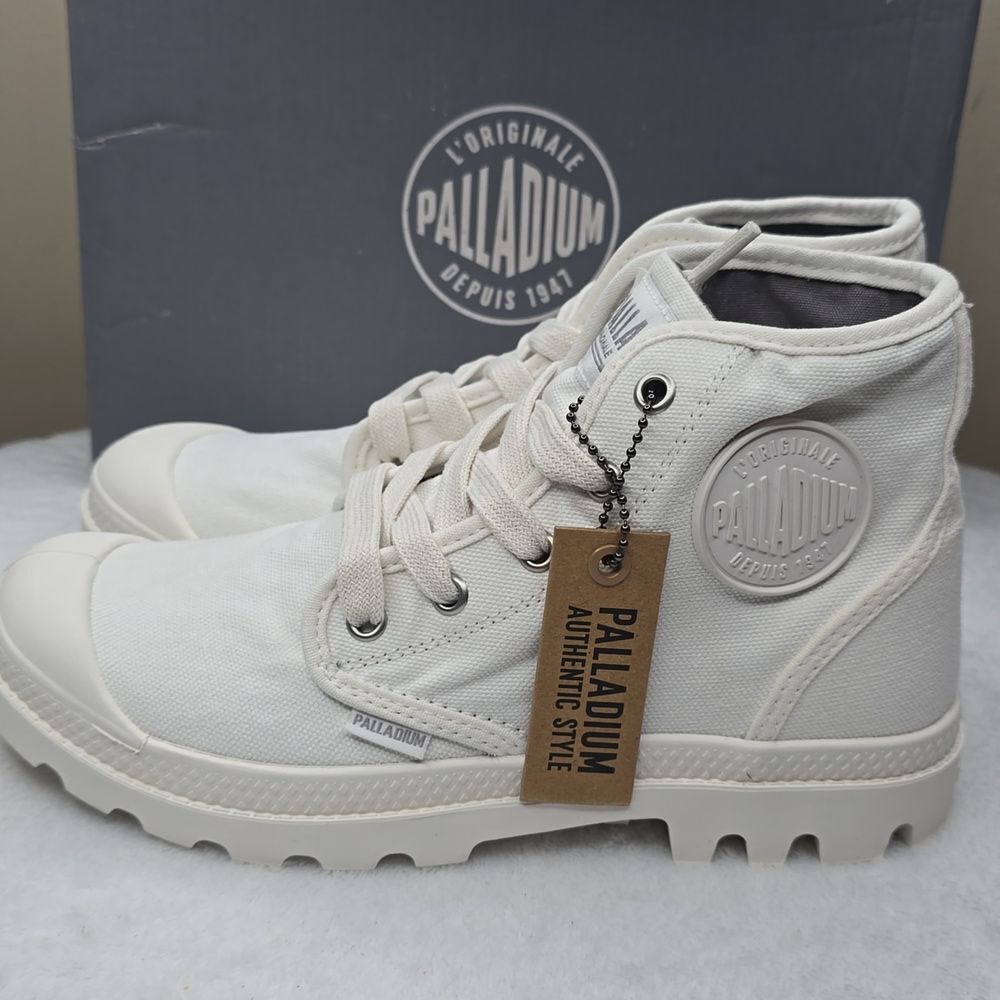 NIB Womens Palladium Pampa HI Sz 7 Star White - Picture 5 of 9